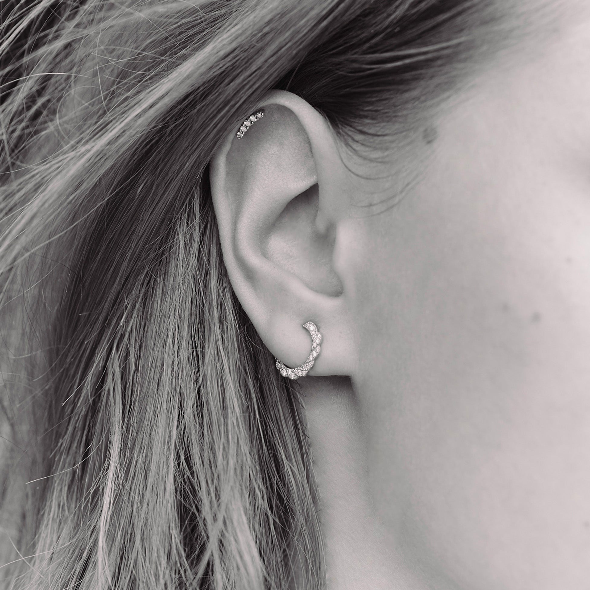 Single earring - Ama